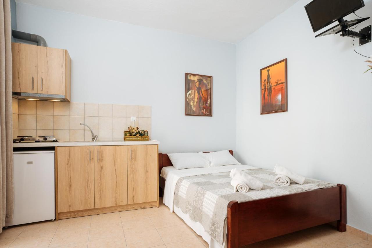 Villa Estelle Paralía Esterno foto